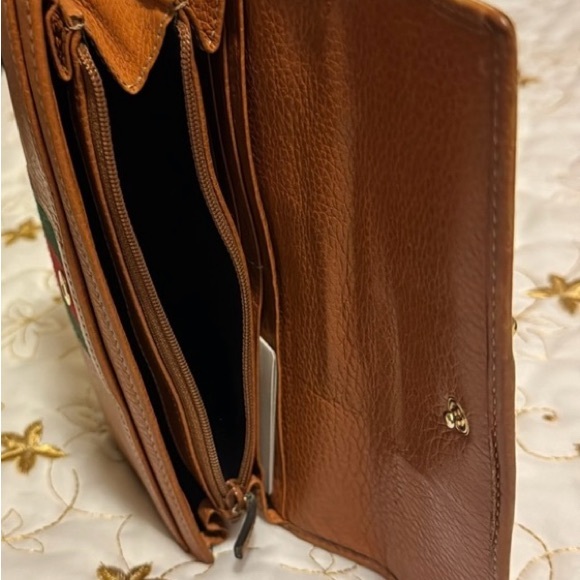 GUCCI EUC VINTAGE WALLET - Picture 4 of 4